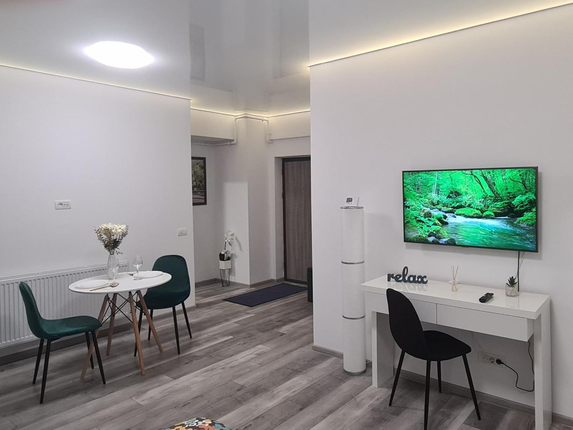 Pallady Studio 85 Bukares Bagian luar foto